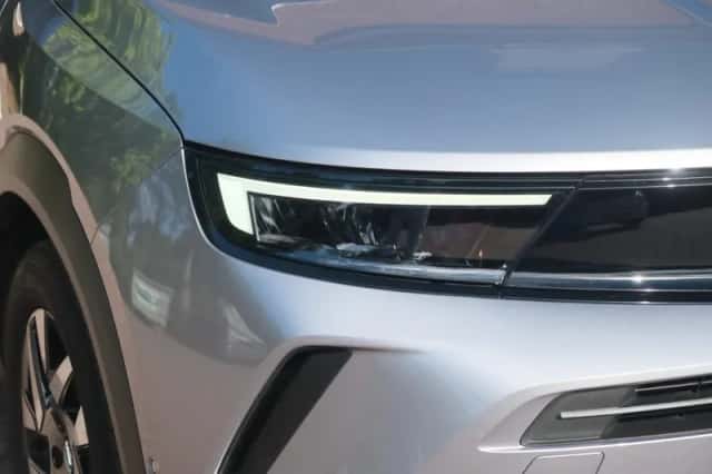 Opel Mokka (2024) thumbnail 2