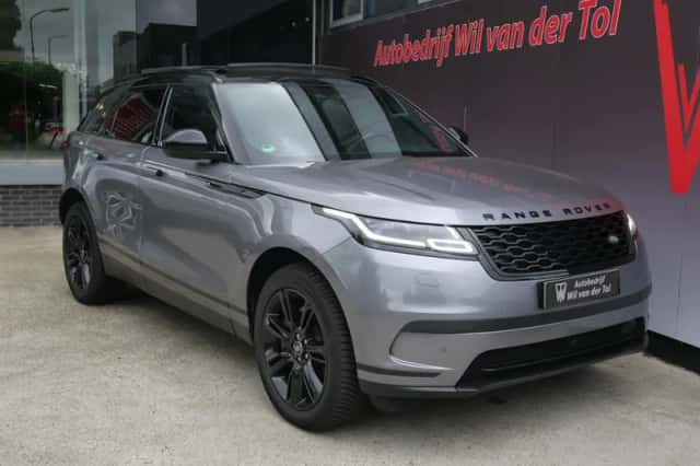 Land Rover Range Rover Velar (2023) thumbnail 3