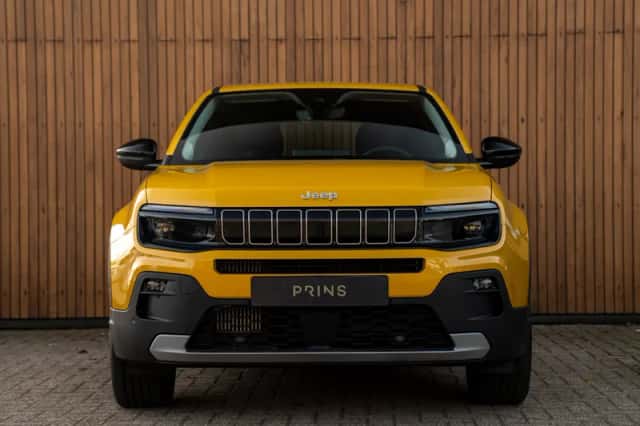 Jeep Avenger (2025) thumbnail 2