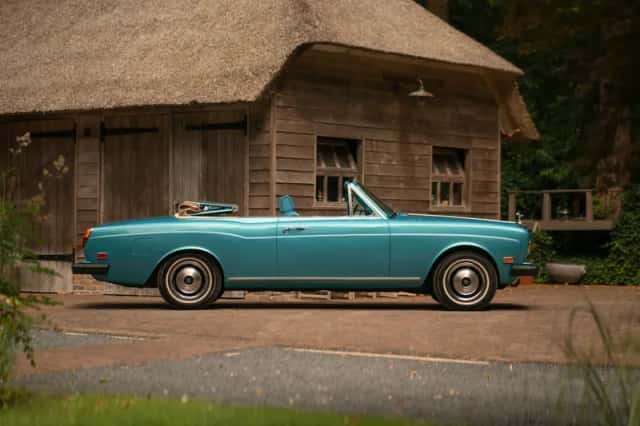 Rolls-Royce Corniche Convertible (1973) thumbnail 1