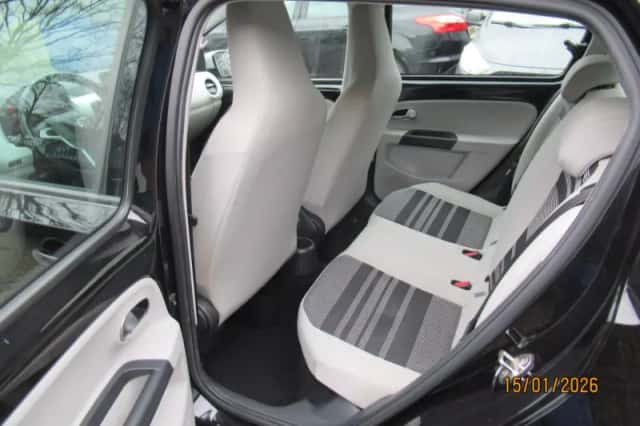 SEAT Mii (2014) thumbnail 3