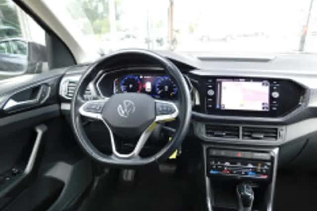 Volkswagen T-Cross (2022) thumbnail 3