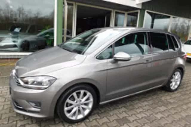 Volkswagen Golf (2016) thumbnail 6