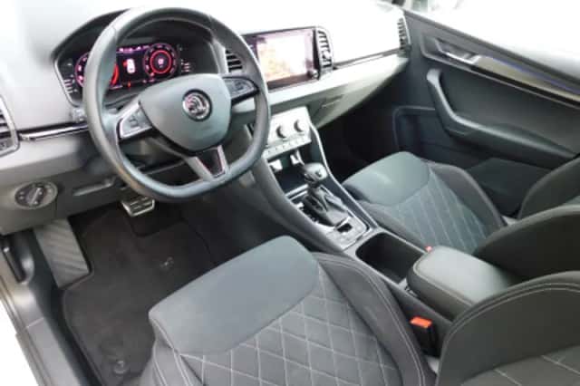 Škoda Karoq (2020) thumbnail 2