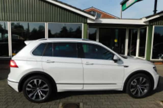 Volkswagen Tiguan (2020) thumbnail 4