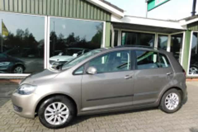 Volkswagen Golf (2013) thumbnail 5