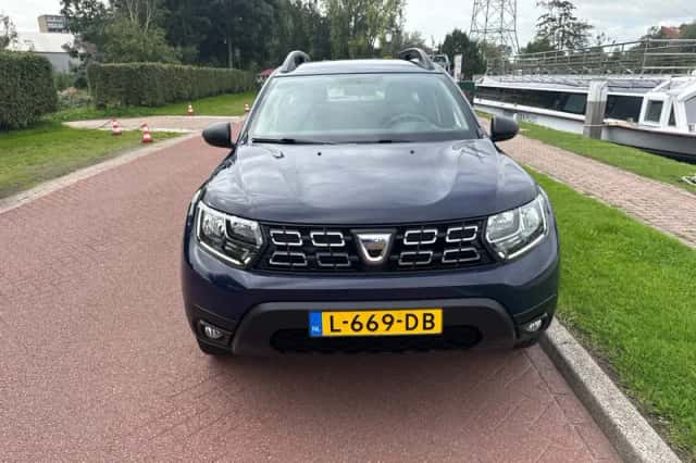 Dacia Duster (2019) thumbnail 2