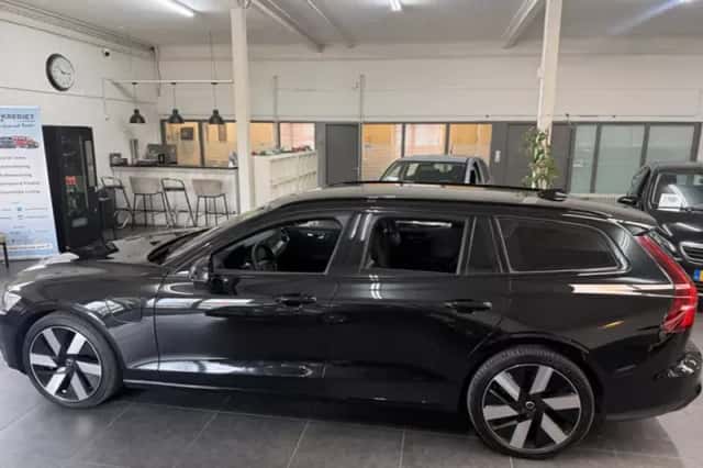 Volvo V60 (2024) thumbnail 4