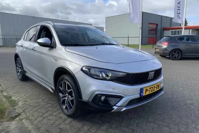 Fiat Tipo Cross (2021) thumbnail 6
