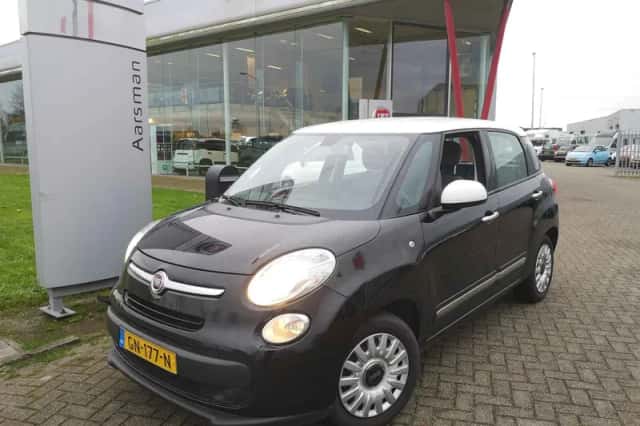 Fiat 500L (2015) thumbnail 1