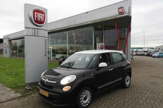 Fiat 500L (2015) thumbnail 2