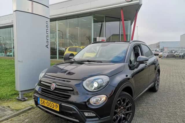 Fiat 500X (2018) thumbnail 1