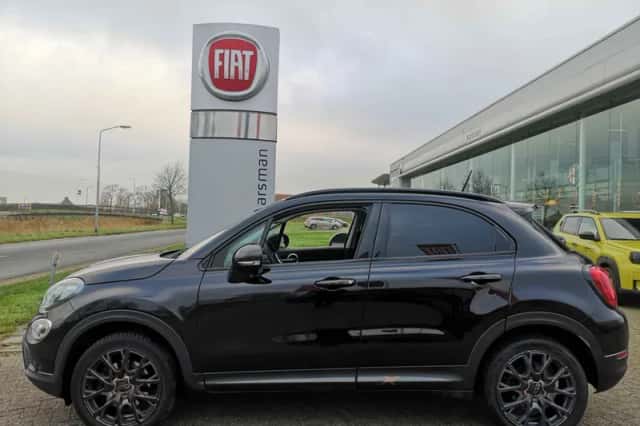 Fiat 500X (2018) thumbnail 2