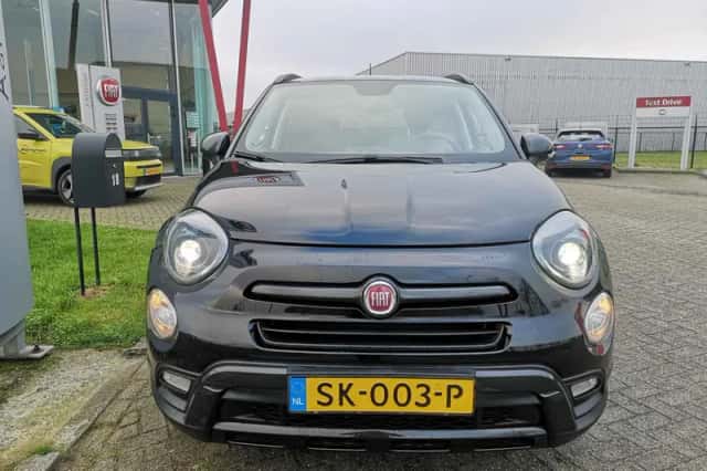 Fiat 500X (2018) thumbnail 4