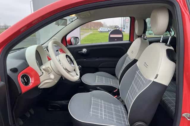Fiat 500 (2019) thumbnail 2