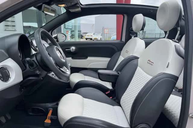 Fiat 500C (2020) thumbnail 2