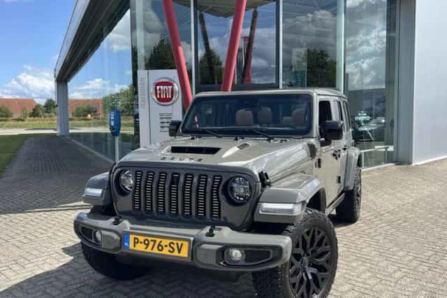 Jeep Wrangler (2022) thumbnail 1