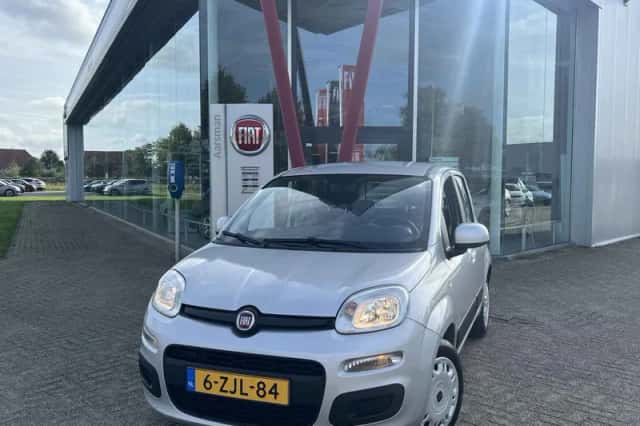 Fiat Panda (2015) thumbnail 1