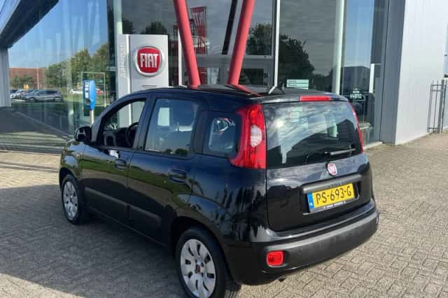 Fiat Panda (2017) thumbnail 5