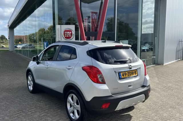 Opel Mokka (2012) thumbnail 6