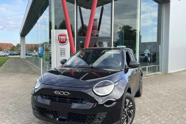 Fiat 600 (2025) thumbnail 1