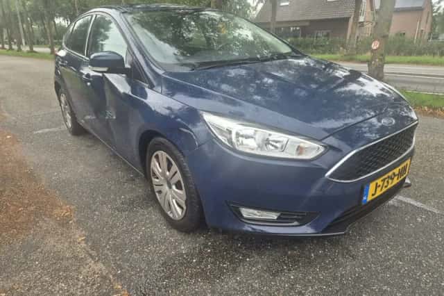 Ford Focus (2018) thumbnail 2