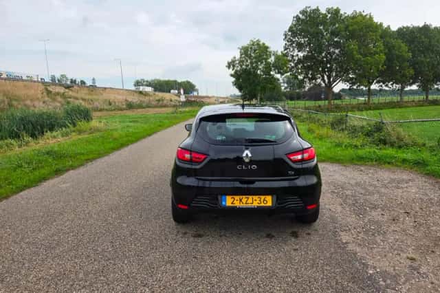 Renault Clio (2013) thumbnail 5