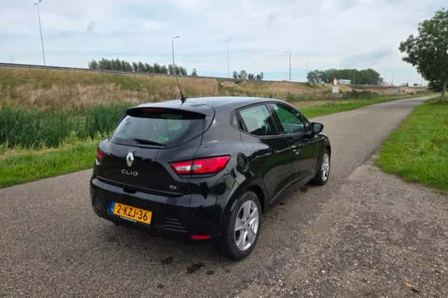 Renault Clio (2013) thumbnail 6