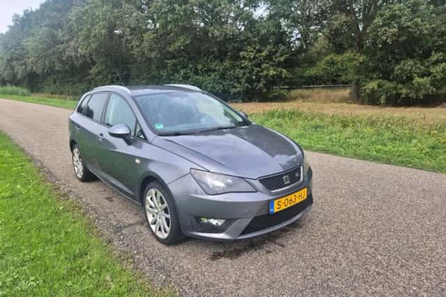 SEAT Ibiza (2012) thumbnail 3