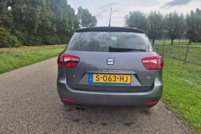 SEAT Ibiza (2012) thumbnail 5