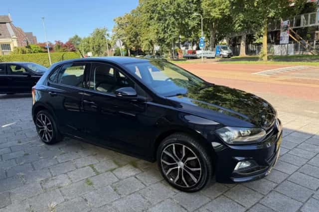 Volkswagen Polo (2018) thumbnail 3
