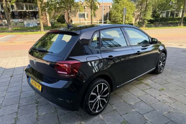 Volkswagen Polo (2018) thumbnail 5