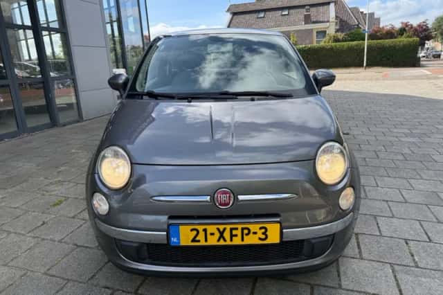 Fiat 500 (2011) thumbnail 2