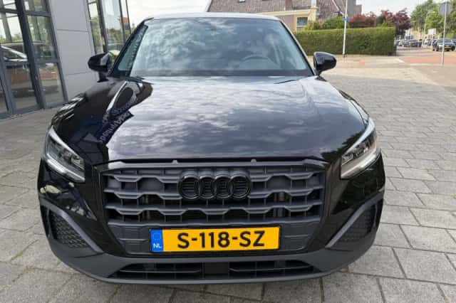 Audi Q2 (2022) thumbnail 2