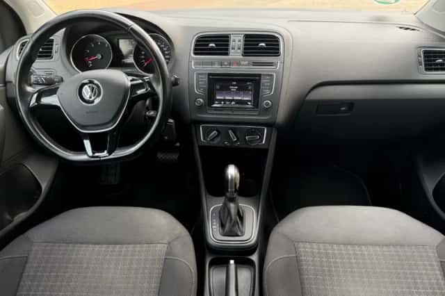 Volkswagen Polo (2017) thumbnail 6