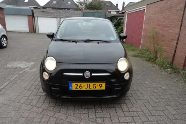 Fiat 500 (2009) thumbnail 3