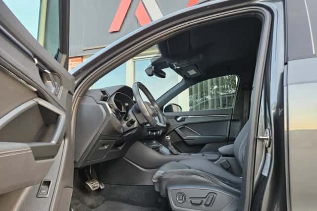 Audi Q3 (2020) thumbnail 6