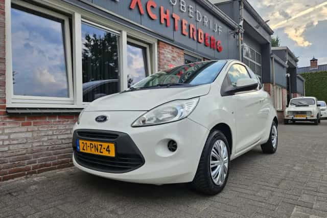 Ford Ka (2011) thumbnail 5