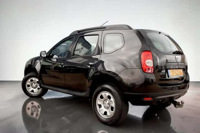 Dacia Duster (2010) thumbnail 4