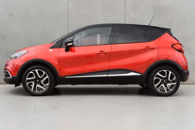 Renault Captur (2014) thumbnail 3