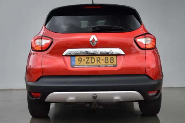 Renault Captur (2014) thumbnail 5