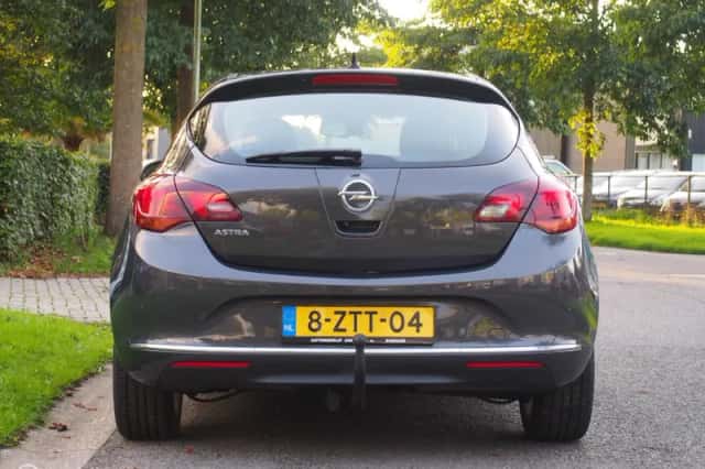Opel Astra (2015) thumbnail 4