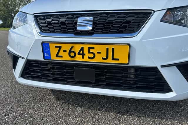 SEAT Ibiza (2019) thumbnail 3