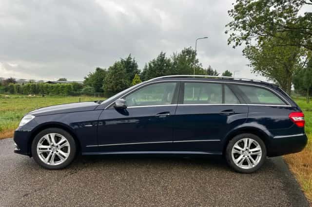 Mercedes-Benz E-Klasse (2012) thumbnail 4