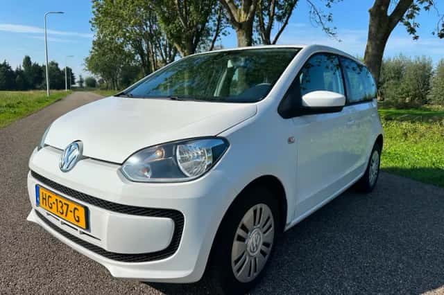 Volkswagen Up! (2014) thumbnail 1