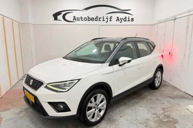 SEAT Arona (2017) thumbnail 1