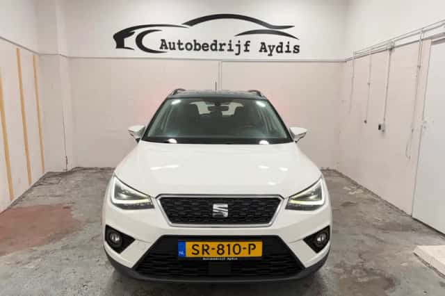 SEAT Arona (2017) thumbnail 2