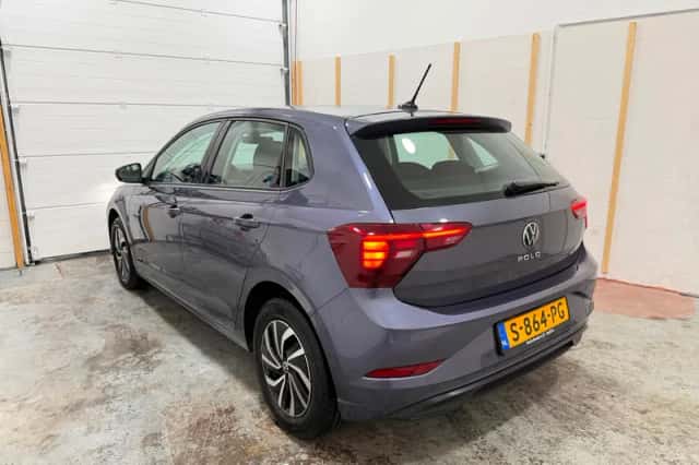 Volkswagen Polo (2023) thumbnail 4