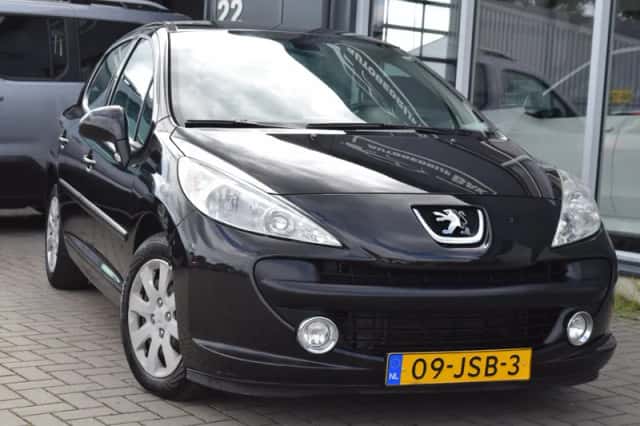 Peugeot 207 (2009) thumbnail 4