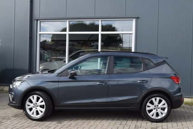 SEAT Arona (2020) thumbnail 2